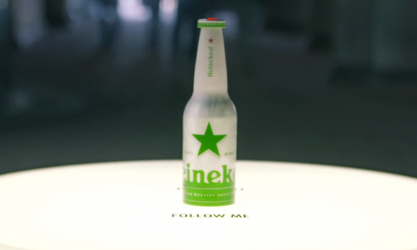 Fles met gps leidt naar Heineken Experience
